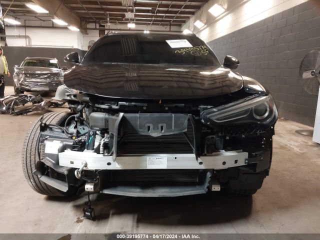 ZASPAKBN6N7D25449 Alfa Romeo Stelvio Veloce Ti Awd