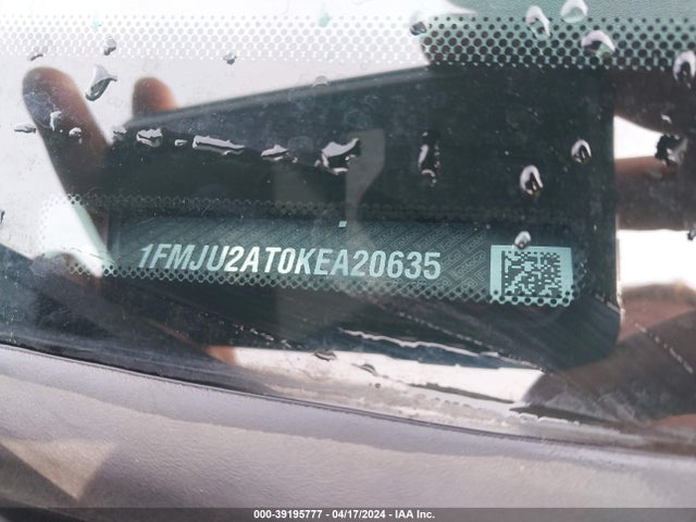 Ford Expedition Limited 2019 1FMJU2AT0KEA20635 Image 9