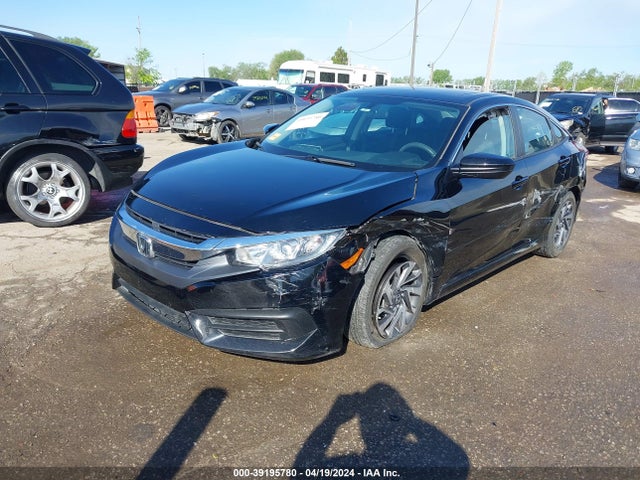 Honda CIVIC EX 2018 19XFC2F75JE000716 Image 2