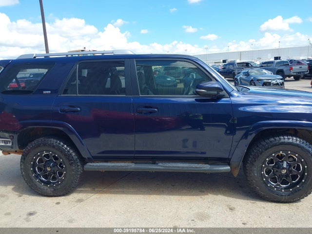 Toyota 4runner Sr5 Premium 2018 JTEZU5JR5J5186396 Image 14
