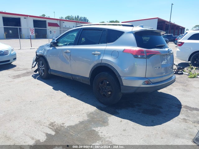 Toyota RAV4 LE 2017 2T3ZFREVXHW341556 Image 3