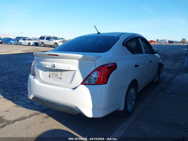 Nissan Versa 1.6 S+ 2017 3N1CN7AP9HL818556 Image 4