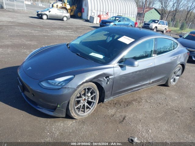 5YJ3E1EBXKF386557 Tesla Model 3 Long Range/performance