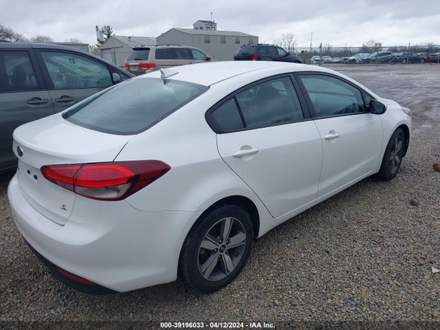 KIA FORTE LX 2018 3KPFL4A78JE224422 Image 4