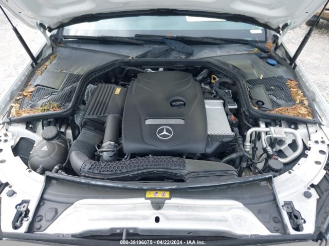55SWF4JB9HU226355 Mercedes-Benz C 300 Luxury/sport