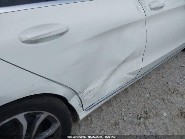 55SWF4JB9HU226355 Mercedes-Benz C 300 Luxury/sport
