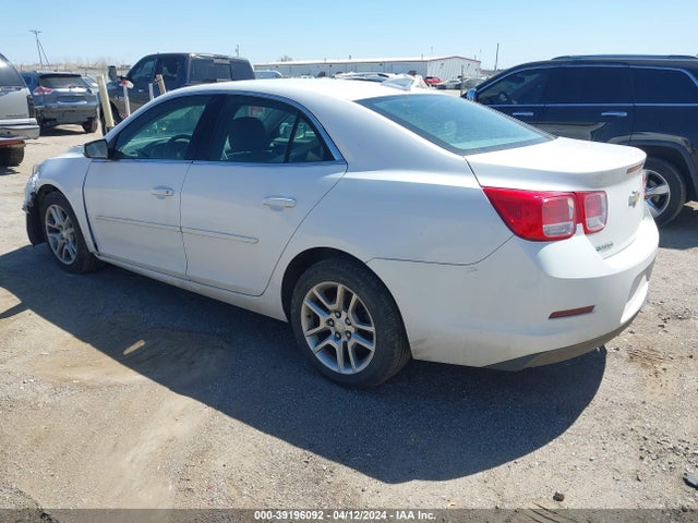 Chevrolet MALIBU 1LT 2015 1G11C5SL1FF274841 Image 3
