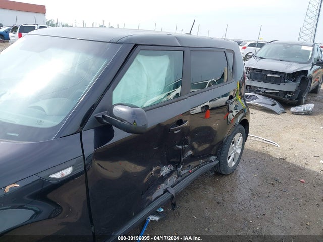 KIA Soul 2014 KNDJN2A25E7070898 Image 6
