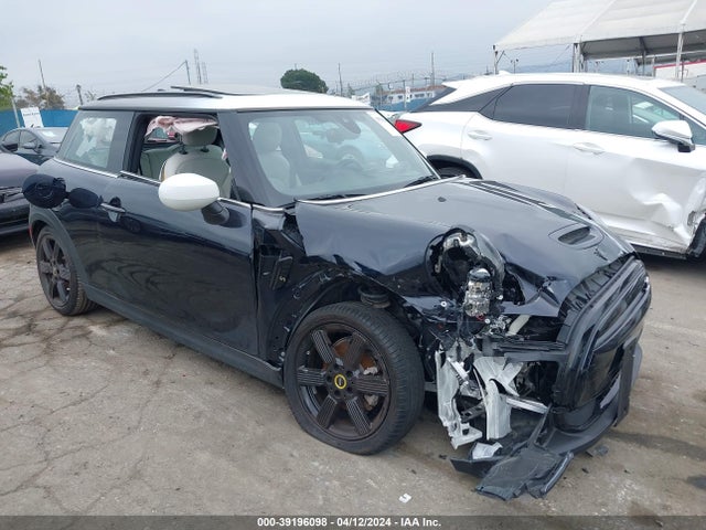 2023 MINI SE HARDTOP WMW13DJ05P2T67909 Photo 0