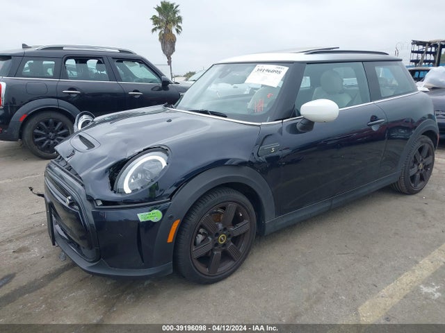 2023 MINI SE HARDTOP WMW13DJ05P2T67909 Photo 1