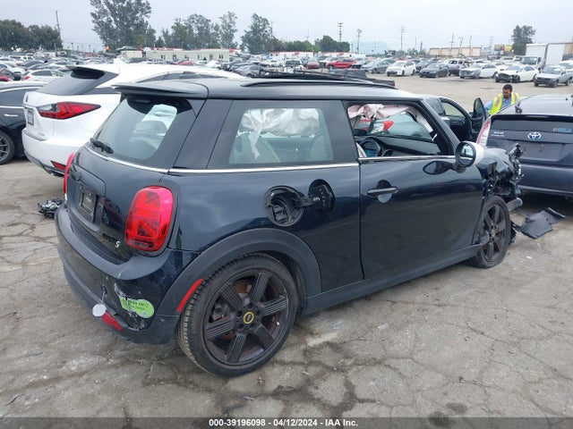 2023 MINI SE HARDTOP WMW13DJ05P2T67909 Photo 3