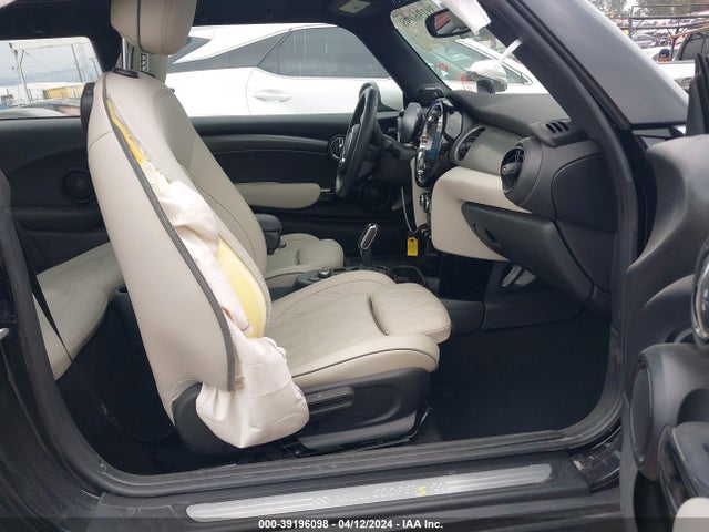 2023 MINI SE HARDTOP WMW13DJ05P2T67909 Photo 4