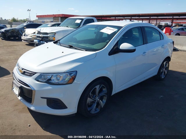 Chevrolet Sonic Premier Auto 2019 1G1JF5SB6K4129735 Image 2