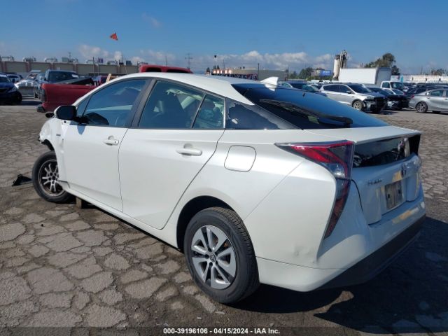 JTDKARFU1G3500357 Toyota Prius Four