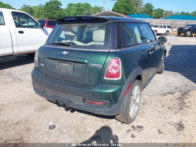2011 MINI COOPER S WMWSV3C55BTY11780 Photo 3