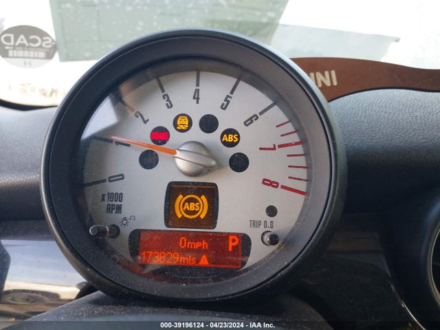 2011 MINI COOPER S WMWSV3C55BTY11780 Photo 6