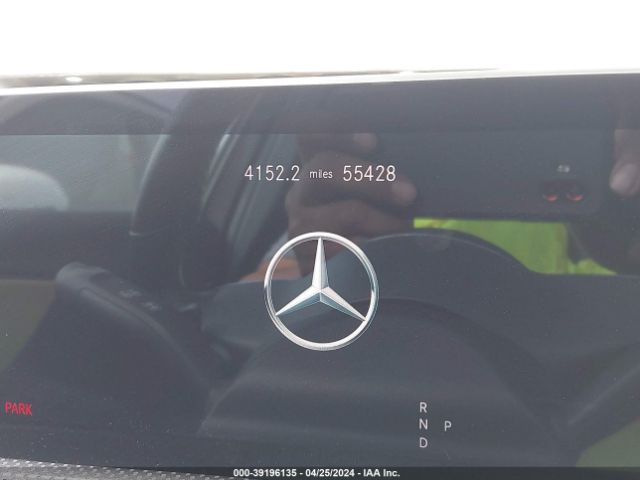 WDD3G4EB4KW028478 Mercedes-Benz A 220
