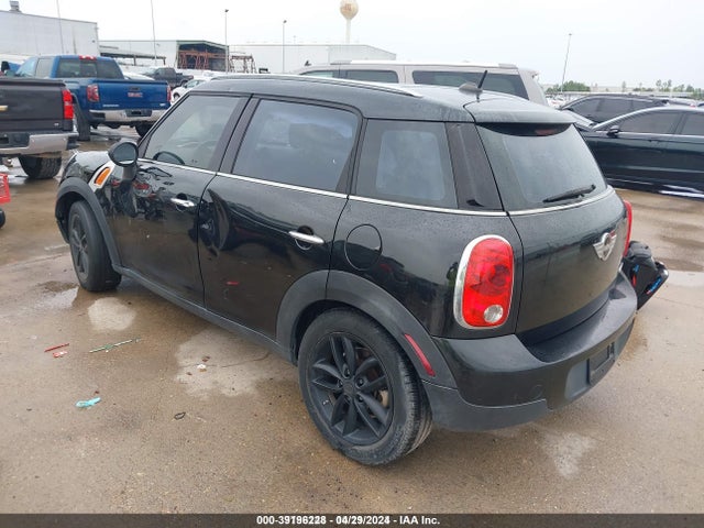 2012 MINI COOPER COUNTRYMAN WMWZB3C5XCWM04867 Photo 2