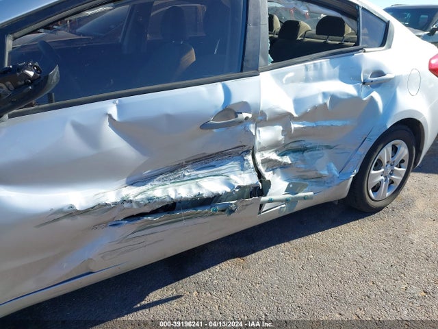 KIA FORTE LX 2015 KNAFK4A64F5329923 Image 6