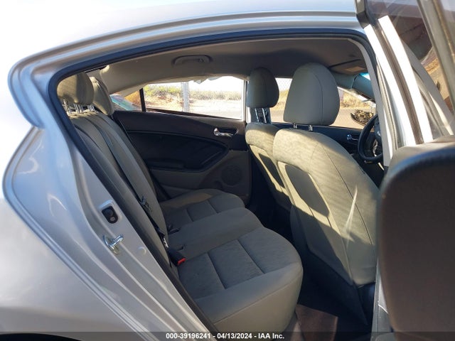 KIA FORTE LX 2015 KNAFK4A64F5329923 Image 8