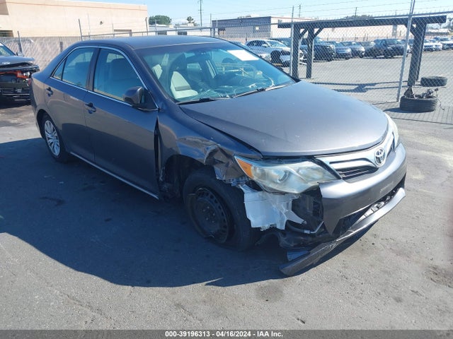 Toyota CAMRY LE 2014 4T4BF1FK7ER425142 Image 1