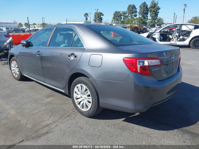 Toyota CAMRY LE 2014 4T4BF1FK7ER425142 Image 3