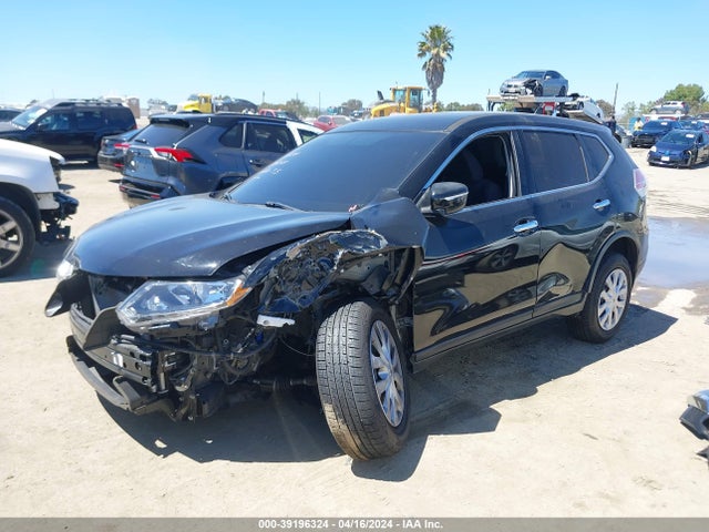 Nissan ROGUE S 2015 KNMAT2MT0FP555624 Image 2