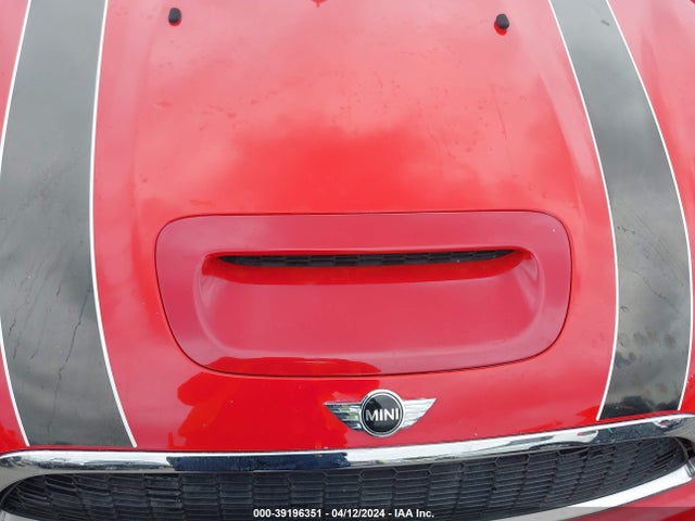 2010 MINI COOPER S WMWMS3C50ATZ84882 Photo 9