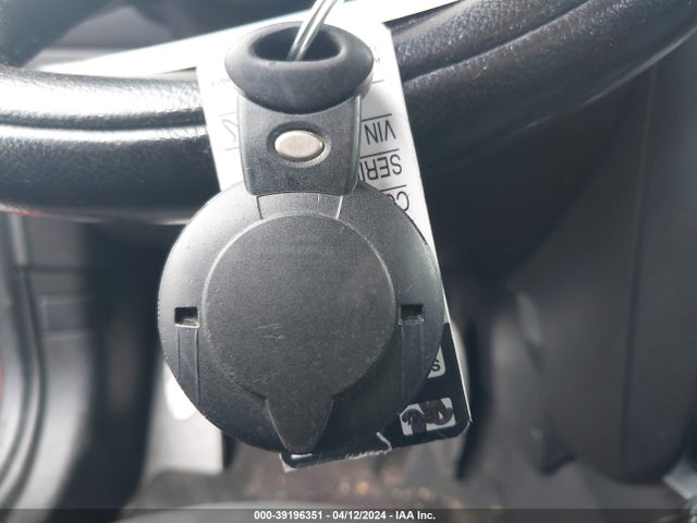 2010 MINI COOPER S WMWMS3C50ATZ84882 Photo 10