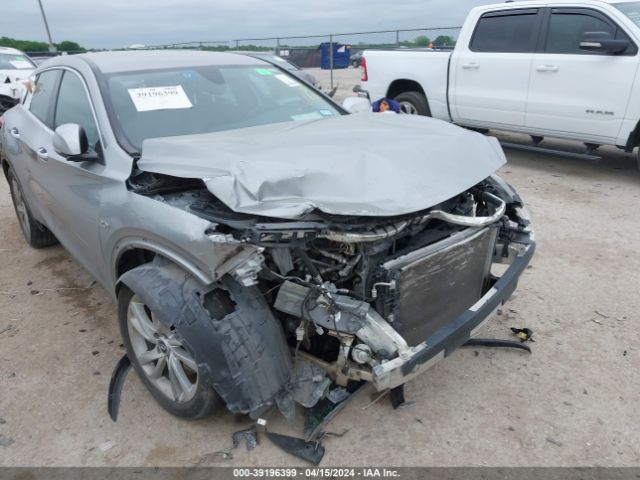SJKCH5CP9JA050836 Infiniti Qx30 Luxury