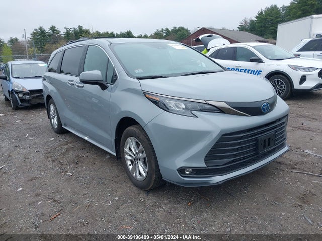Toyota Sienna Woodland Edition 2023 5TDCSKFC4PS095187 главное изображение