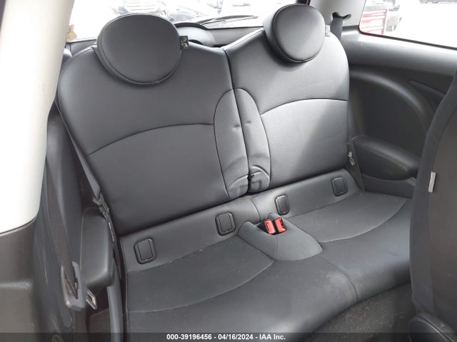2010 MINI COOPER WMWMF3C51ATZ60966 Photo 7