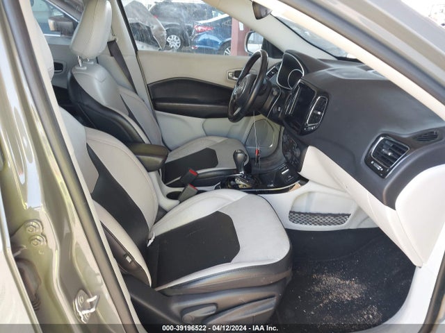 3C4NJCCB7MT573603 Jeep Compass Limited Fwd