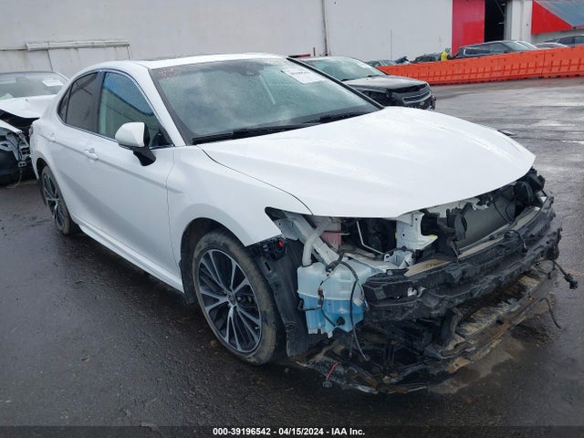 2019 4T1B11HK4KU223523 main image