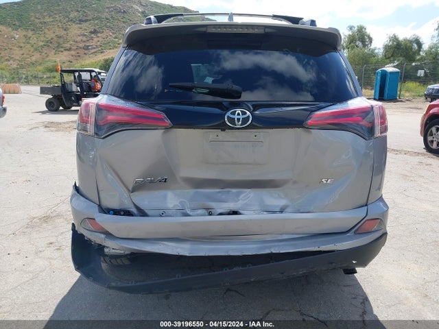 Toyota RAV4 SE 2018 2T3NFREV2JW491858 Image 17