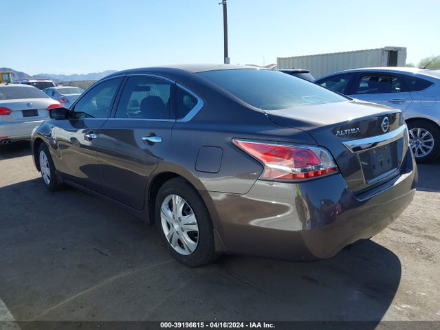 Nissan Altima 2.5 S 2015 1N4AL3AP5FN907644 Image 3