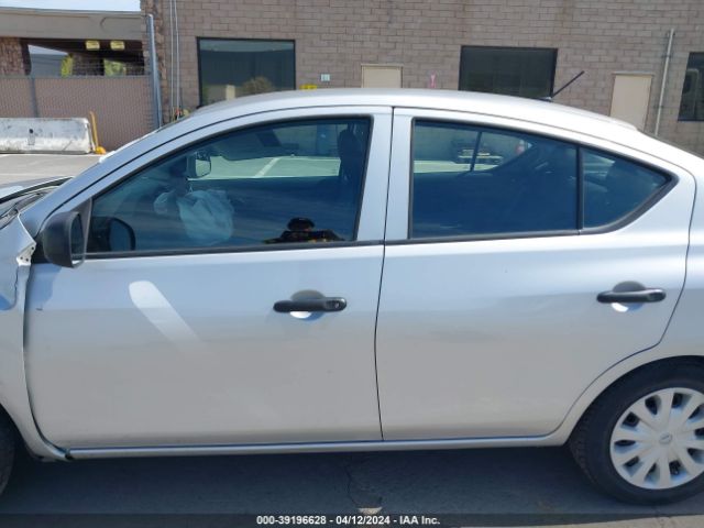 3N1CN7AP2FL882273 Nissan Versa 1.6 S