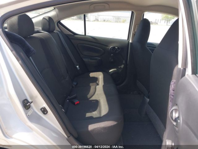 3N1CN7AP2FL882273 Nissan Versa 1.6 S