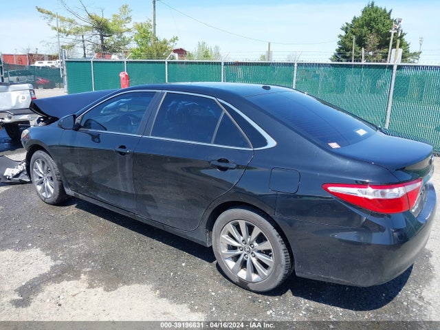 Toyota CAMRY XLE 2017 4T1BF1FK8HU665122 Image 3