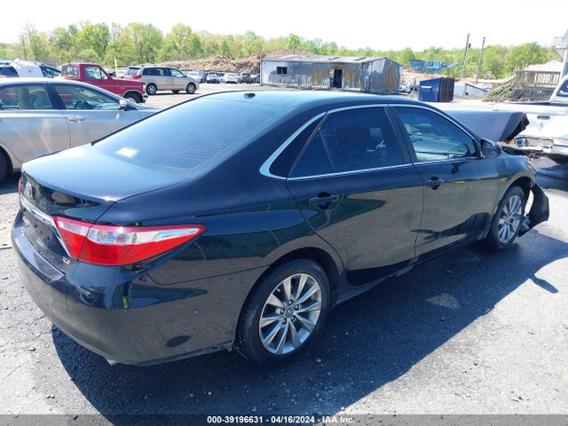 Toyota CAMRY XLE 2017 4T1BF1FK8HU665122 Image 4