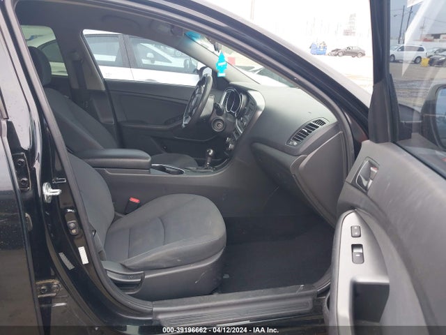 KIA Optima Lx 2015 KNAGM4A7XF5664675 Image 5