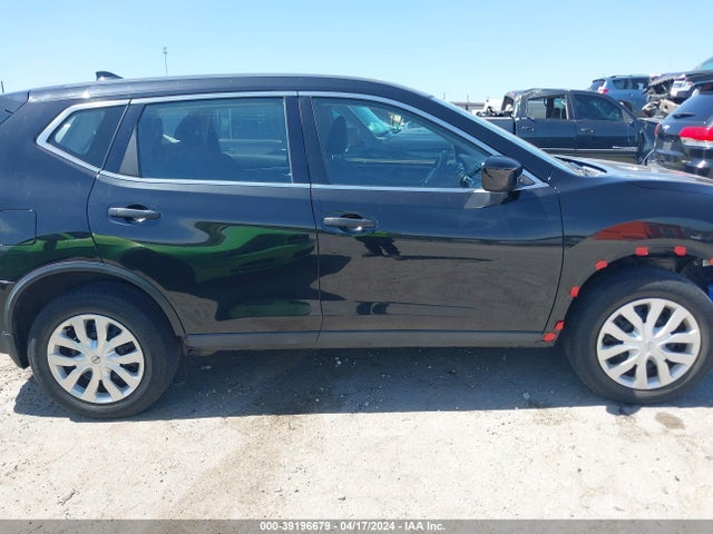 Nissan ROGUE S 2017 KNMAT2MV6HP611831 Image 14