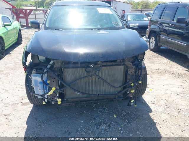 Nissan ROGUE S 2017 KNMAT2MV6HP611831 Image 6