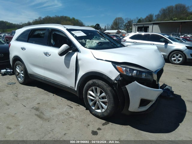 2018 5XYPGDA39JG393972 main image