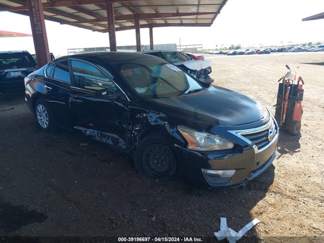 Nissan Altima 2.5 S 2015 1N4AL3AP6FC294994 Image 1