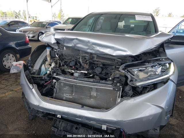 Honda CR-V LX 2018 2HKRW5H34JH407986 Image 6