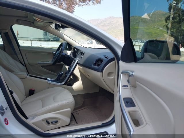 YV140MFB0F2312165 Volvo S60 T5 Premier