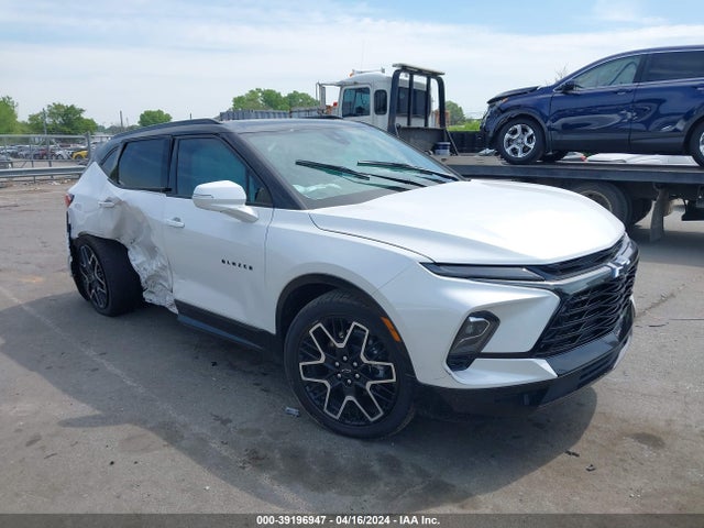 Chevrolet Blazer Fwd Rs 2023 3GNKBERS2PS191337 main image