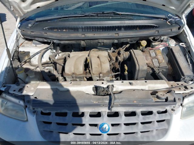 1998 PLYMOUTH VOYAGER 2P4FP25B3WR770179 Photo 9