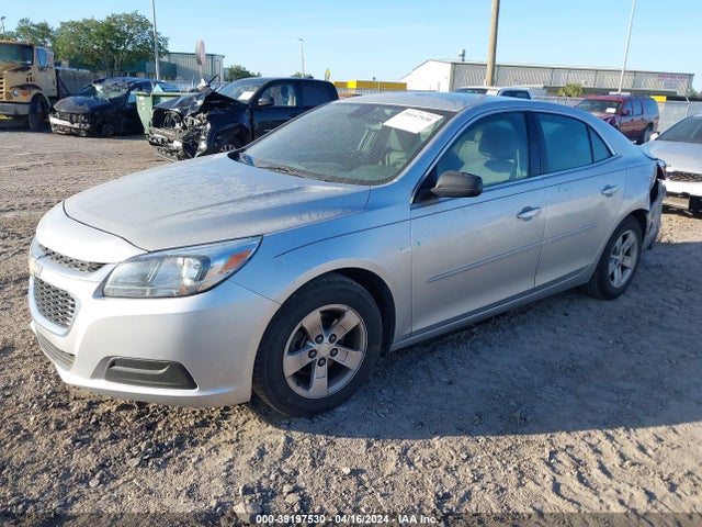 Chevrolet MALIBU LS 2015 1G11B5SL6FF151006 Image 2